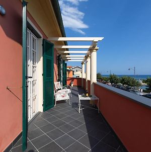 Locazione Turistica Dei Gabbiani Διαμέρισμα Santo Stefano al Mare Exterior photo