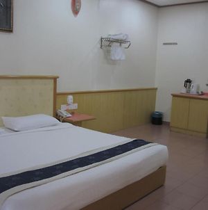 Intan Beach Resort Κουάλα Τερενγκάνου Room photo