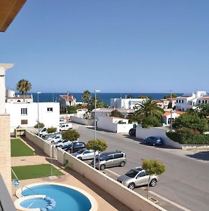 Stunning Apartment In Vinaros With 2 Bedrooms, Wifi And Swimming Pool Exterior photo