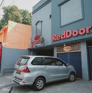 Reddoorz Near Rsud Koja Ξενοδοχείο Τζακάρτα Exterior photo