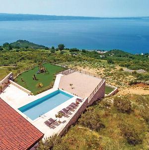 Eight-Bedroom Holiday Home In Ποντστράνα Exterior photo