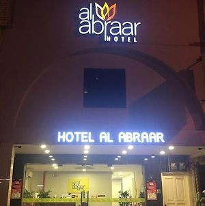 Hotel Al Abraar Malacca Exterior photo