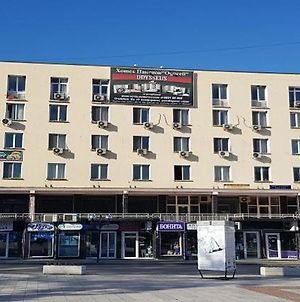 Hotel Dunav Svistov Exterior photo