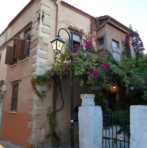 Beautiful Historical Townhouse In Venetian Convent Διαμέρισμα Χανιά Exterior photo