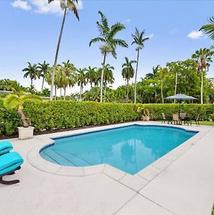 Luxury House In Hollywood Beach With Pool, Parking, And Huge Garden Βίλα Exterior photo