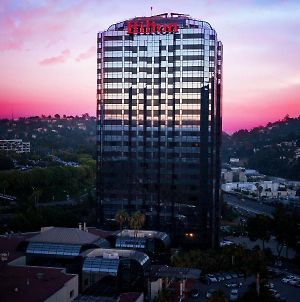 Hilton Los Angeles-Universal City Ξενοδοχείο Exterior photo