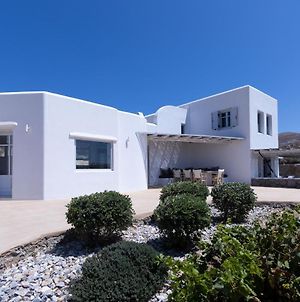 Immaculate Large Fully Equipped Villa For 8. Panoramic Sea Views In Mikri Vigla Naxos City Exterior photo