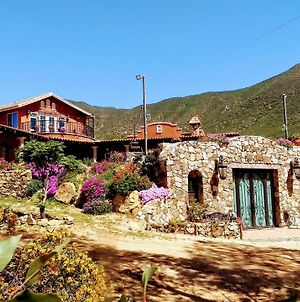 Vina Calabria Bed and Breakfast Valle de Guadalupe Exterior photo