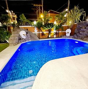 Izzyland Luxury Pool Villa Pattaya Walking Street 5 Bedrooms Exterior photo