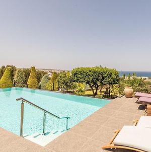 Luxury Villa Golden Crest With Private Swimming Pool Χερσόνησος Exterior photo