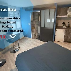 Le Petit Bleu Centre Ville - Wifi - Parking Διαμέρισμα Νιόρ Exterior photo