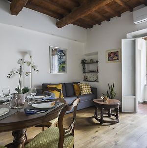 Oltrarno Modern Apartment In Florence - Hosted By Sweetstay Exterior photo