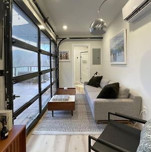 The Hideaway On Tacketts - Shipping Container Βίλα Hurricane Exterior photo