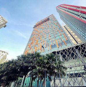 Q Damansara By Trillionz Ξενοδοχείο Petaling Jaya Exterior photo