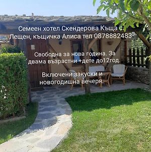 Skenderova Kesta, Kestićka Alisa Ξενοδοχείο Leshten Exterior photo