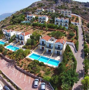Golden Villas - Hotel Apartments & Villas Χερσόνησος Exterior photo