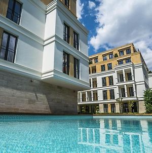 Brand New Apartment With Outdoor Swimming Pool Βάρνα Exterior photo