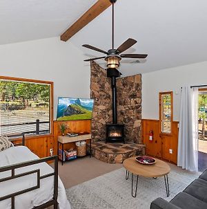 Doormat Vacation Rentals - Brother Bear Cabin With Free Wifi! Big Bear City Exterior photo