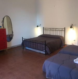 Vecchia Napoli - Chiaia Bed and Breakfast Exterior photo