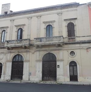 Palazzo De Giorgi Διαμέρισμα Galatone Exterior photo