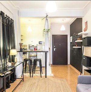 Luxuriously Central Studio In The Heart Of Αθήνα Exterior photo