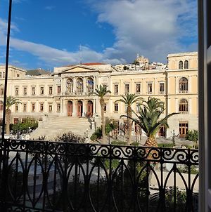 Habit Ξενοδοχείο Ερμούπολη Exterior photo