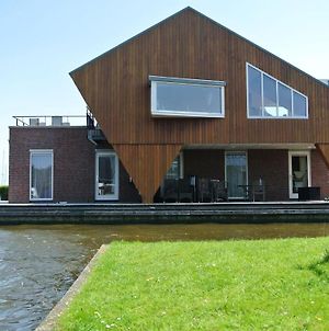 Beautiful Penthouse With A View Over The Lake Uitgeest Exterior photo