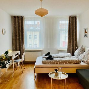 Modern & Cozy Rooms Leipzig-Gohlis Exterior photo