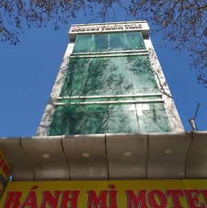 Banh Mi Motel Βουνγκ Τάου Exterior photo