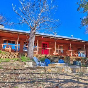 Clearwater Log Home Wimberley Exterior photo