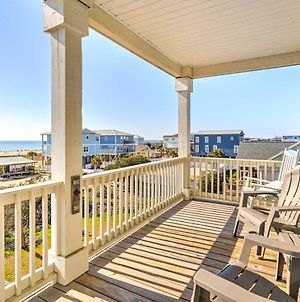 Sunny Home With Saltwater Pool - Walk To Beach! Oak Island Exterior photo
