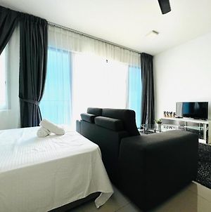 Ecozy Suite 3 - Trefoil Setia Alam Kuala Selangor Exterior photo