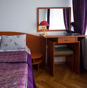 Hetman Hotel Λβιβ Room photo