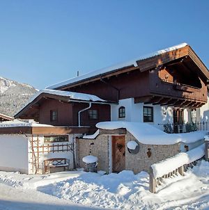 Lovely Apartment In St Johann In Tirol Near Ski Slopes Sankt Johann in Tirol Exterior photo