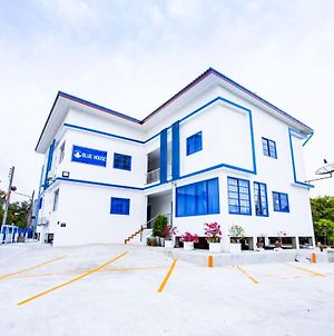 Blue House Aparthotel Ang Thong Exterior photo