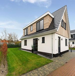 Pretty Holiday Home In De Koog Texel With Garden Westermient Exterior photo