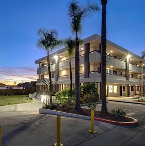 Motel 6 - San Diego, Ca - Near Sea World Exterior photo