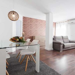 Apartamento Para 4 Con Terraza Privada En El Centro Διαμέρισμα Χιρόνα Exterior photo