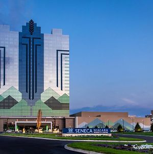 Seneca Niagara Resort & Casino (Adults Only) Καταρράκτες του Νιαγάρα Exterior photo