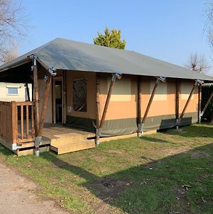 Glamour Glamping At Little Beach Jabbeke  Exterior photo