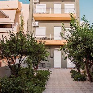 Athina Secret Apartments Adults Only Ηράκλειο Κρήτης Exterior photo