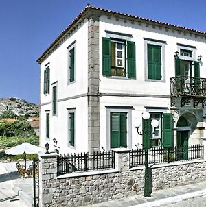 Παραδοσιακό Ξενοδοχείο Άρτεμις Μύρινα Exterior photo