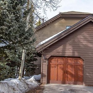 Village Point Getaway Townhome Great Location With A Private Hot Tub Breckenridge Exterior photo