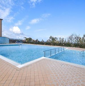 Awesome Apartment In Vibo Pizzo With Outdoor Swimming Pool, Wifi And 1 Bedrooms Vibo Valentia Exterior photo