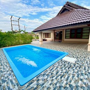 Sand-D House Pool Villa A7 At Rock Garden Beach Resort Rayong Mae Phim Exterior photo