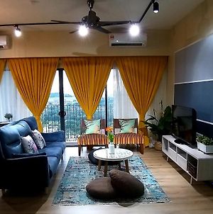 Oasisstay 3 Bedrooms Or Studio - Sunway Gandaria Bangi Sentral Kampong Sungai Ramal Dalam Exterior photo