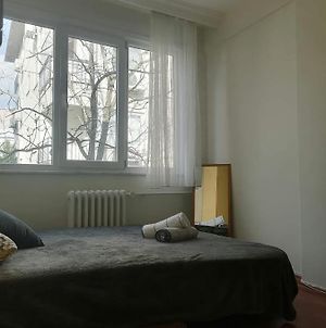 Cozy Sunny Rooms In The Heart Of Kadikoy / Fair Price Κωνσταντινούπολη Exterior photo