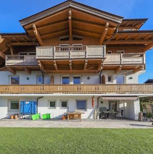 Appartementhaus Chalet Alpina Sankt Johann in Tirol Exterior photo