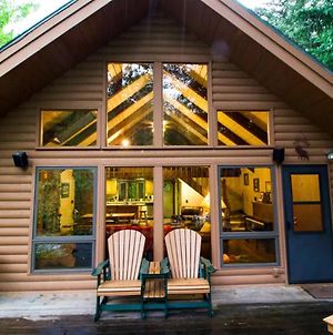 Creekside Uppa Creek Cabin With Hot Tub By Aaa Red Lodge Rentals Exterior photo