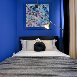 Royal Blue - Gorgeous Magheru Mini Studio Διαμέρισμα Βουκουρέστι Exterior photo